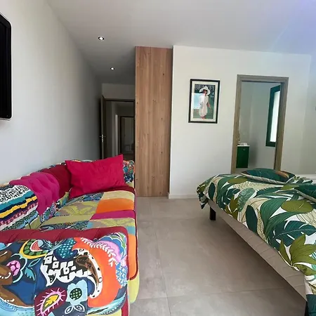 Holiday home Modern With Pool *