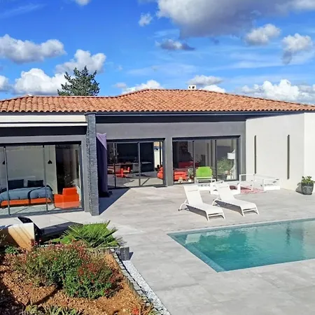 Modern With Pool Prázdninový dům Narbonne